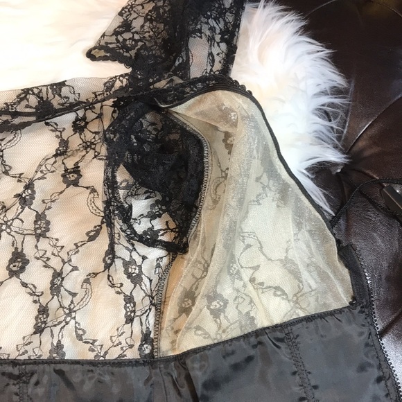 ✨HP✨Vintage Leather & Lace Top Gorgeous Cuffs! - Picture 7 of 16